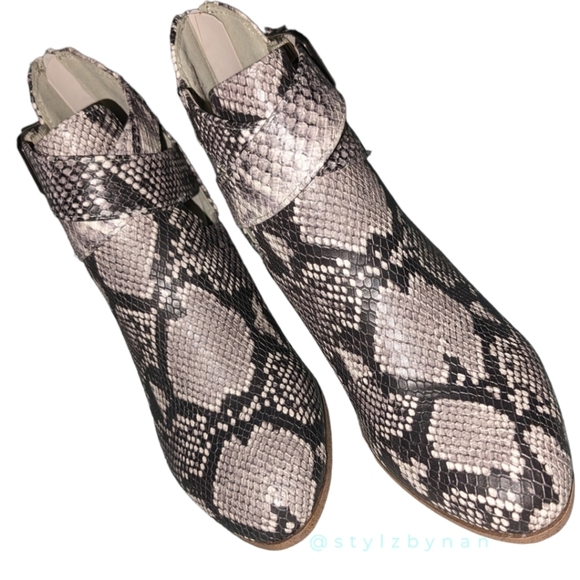 Fergalicious Snake Pattern Ankle Boots NWOB - Picture 6 of 8